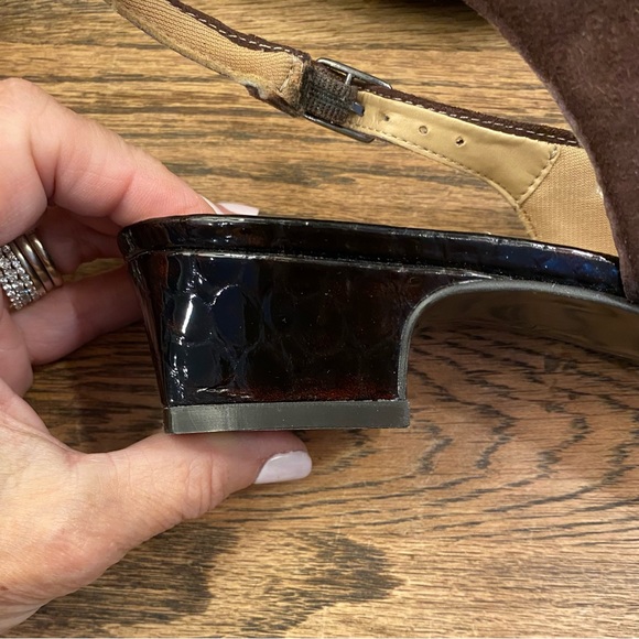 Dea Slings by Trotters Size 10WW - Picture 11 of 11